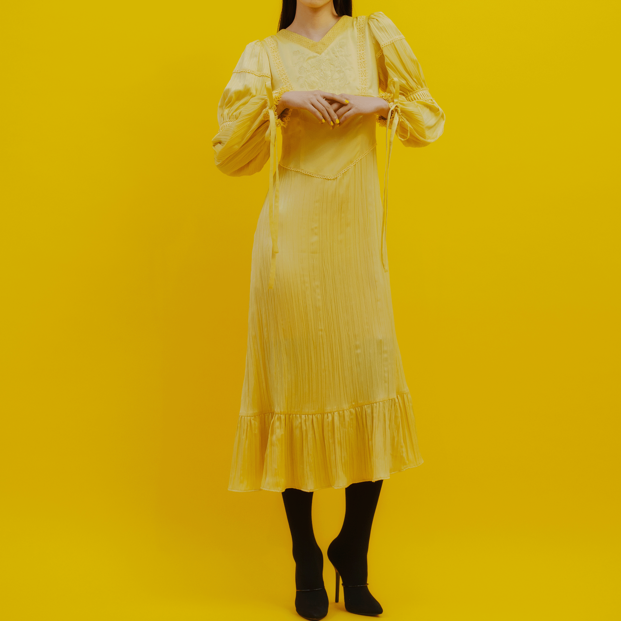 KIKU embroidered corset dress Yellow