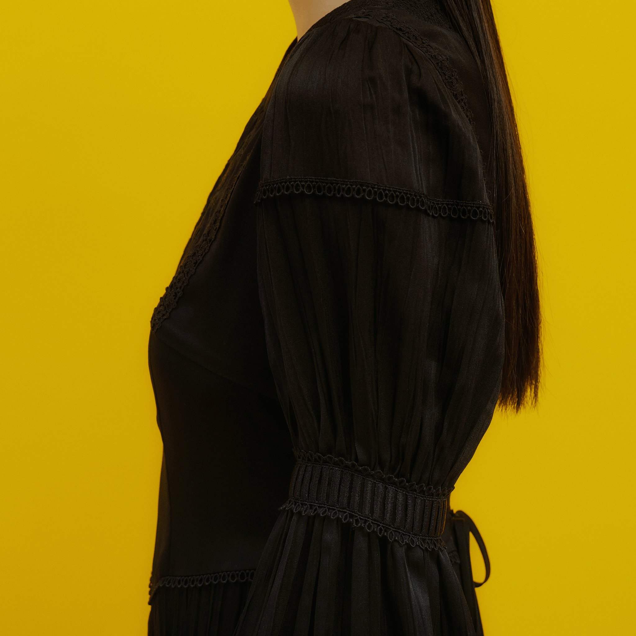 KIKU embroidered corset dress Black