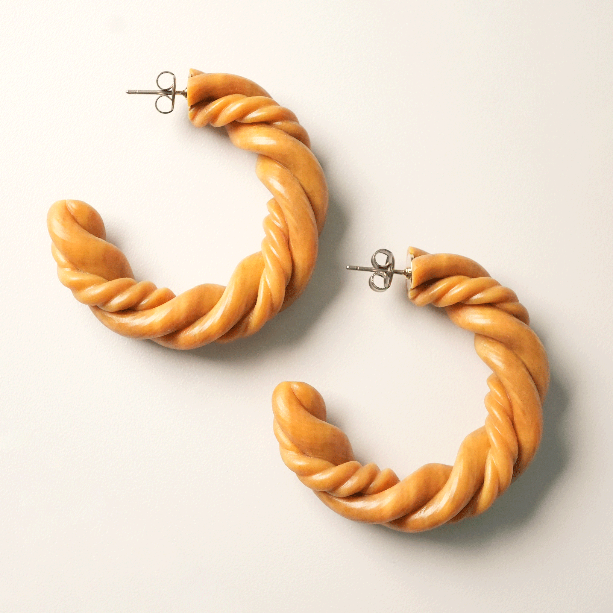 WOOD EARRINGS - M -