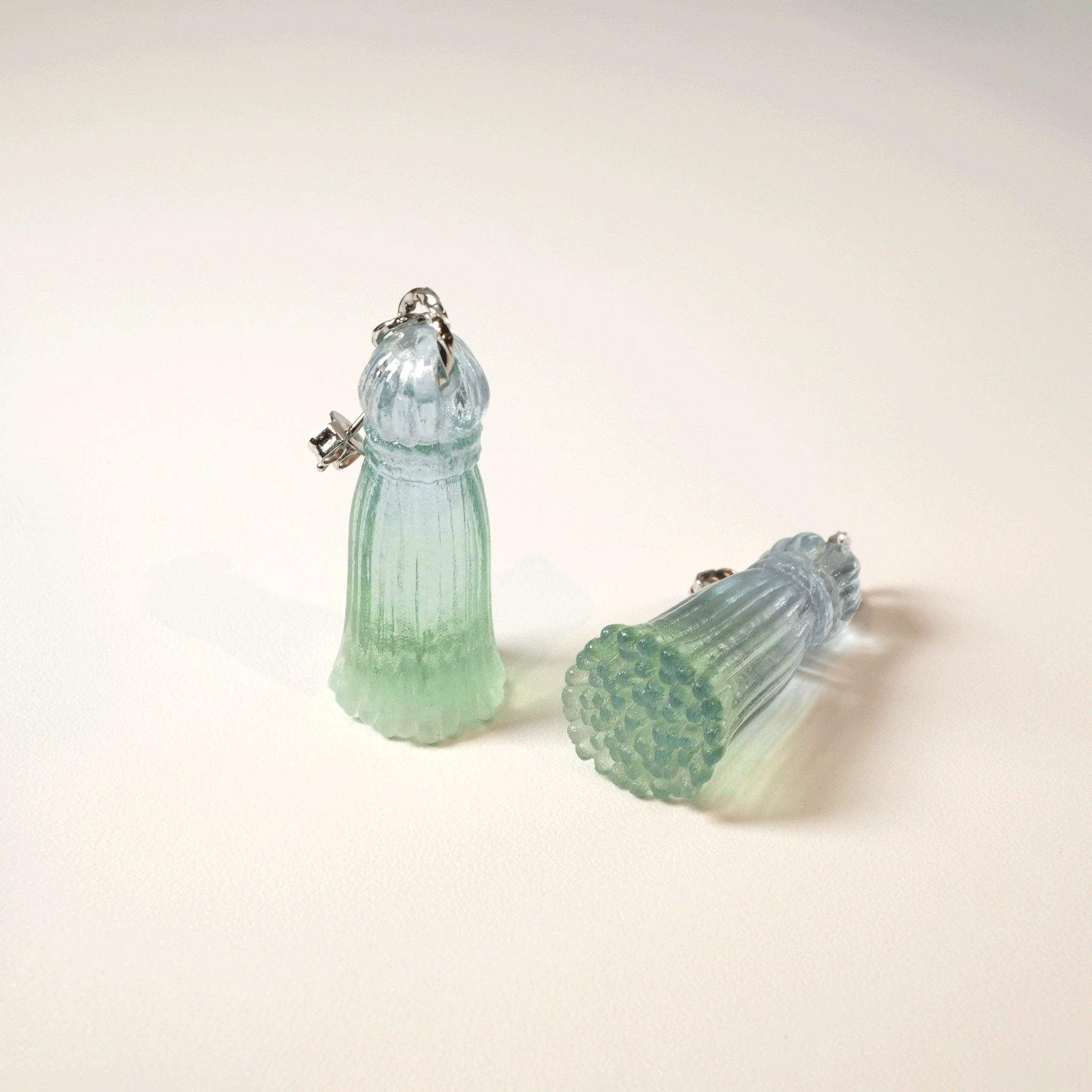 TASSEL EARRINGS - S -