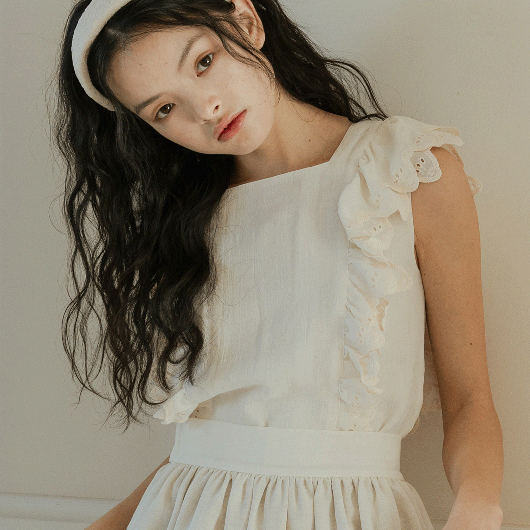 Wave eyelet embroidery frill blouse White