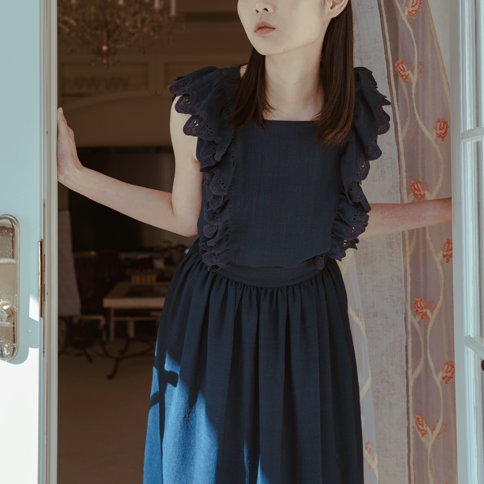 Wave eyelet embroidery gathered skirt Navy