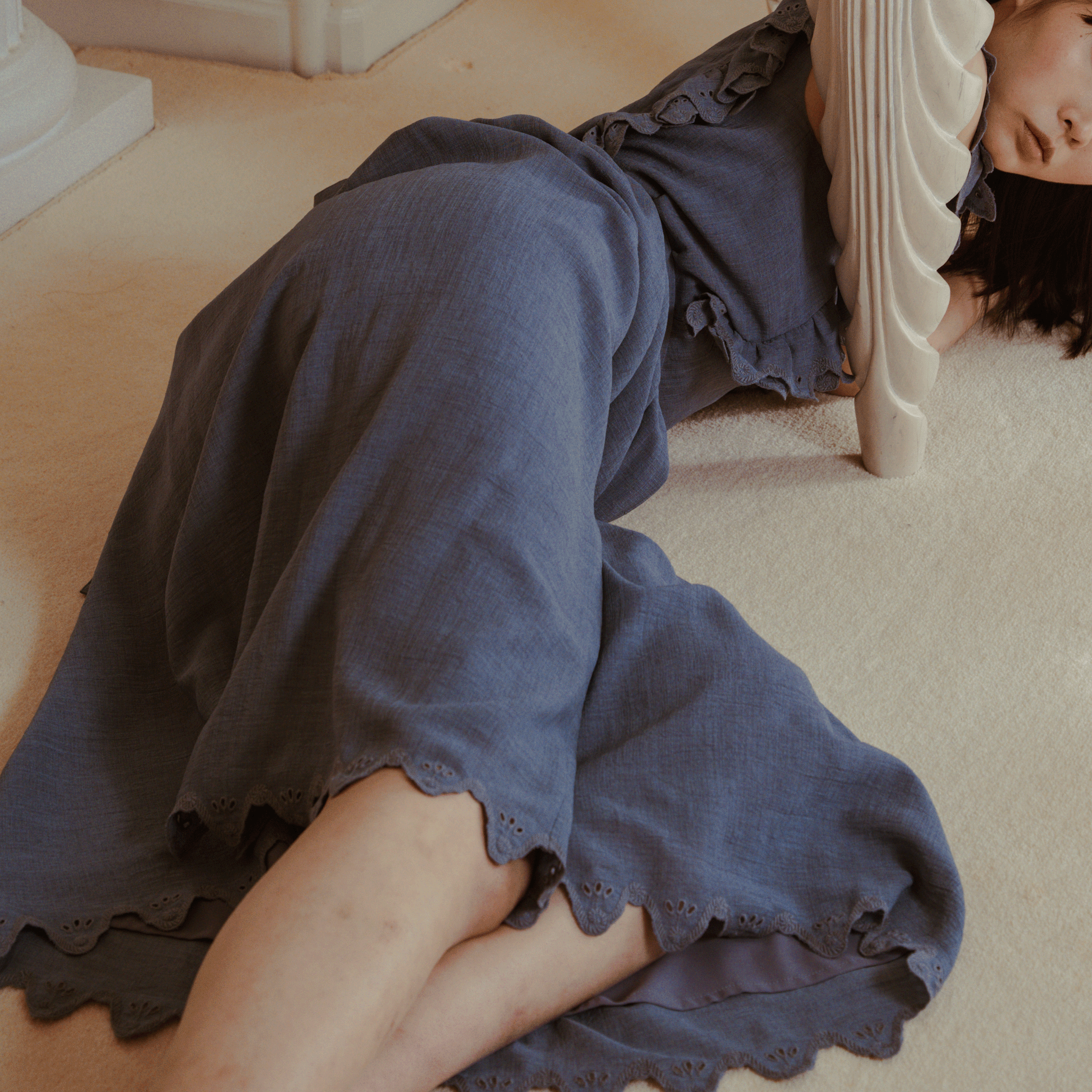 Wave eyelet embroidery gathered skirt Blue