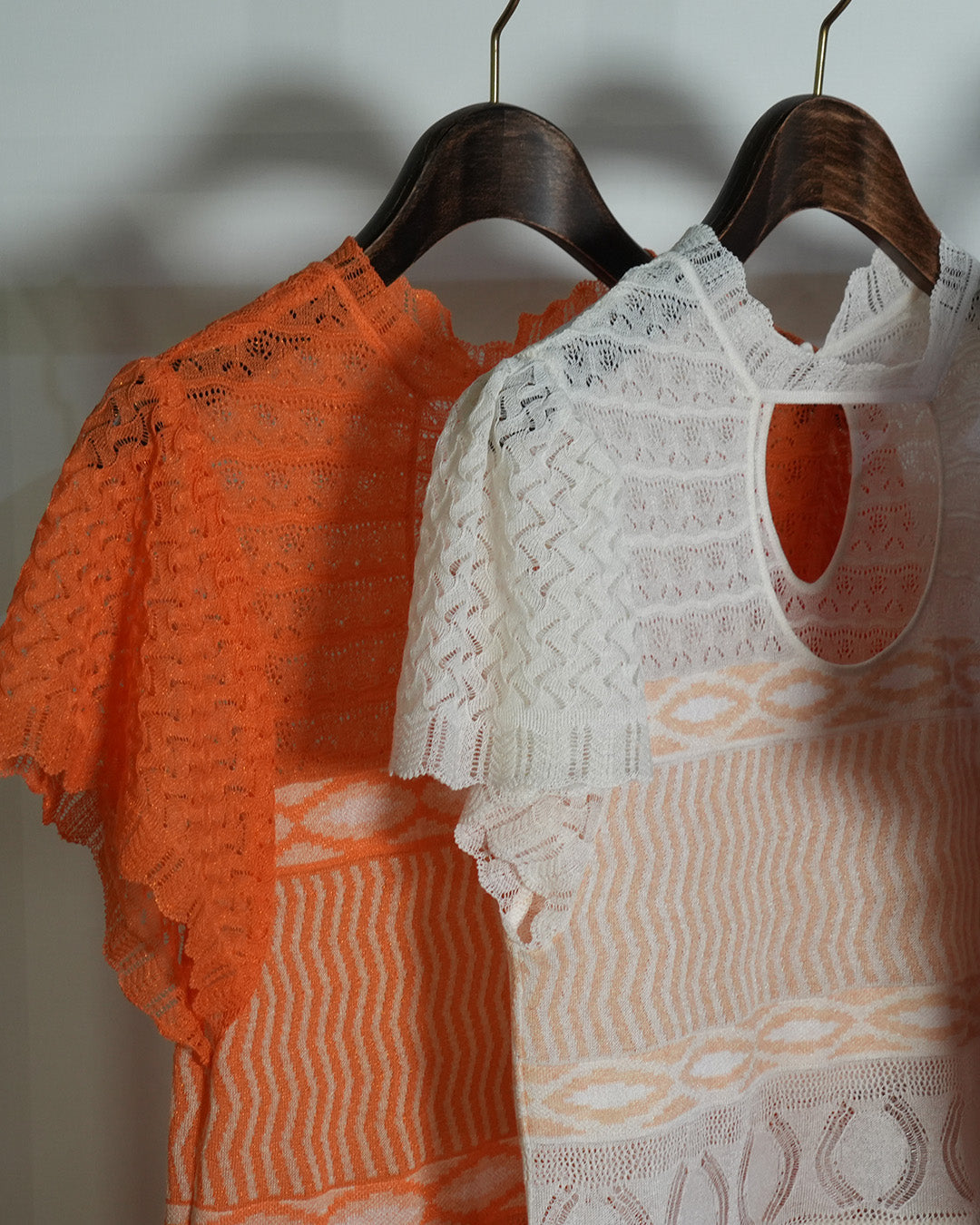 Wave-pattern lamé knitted dress Orange