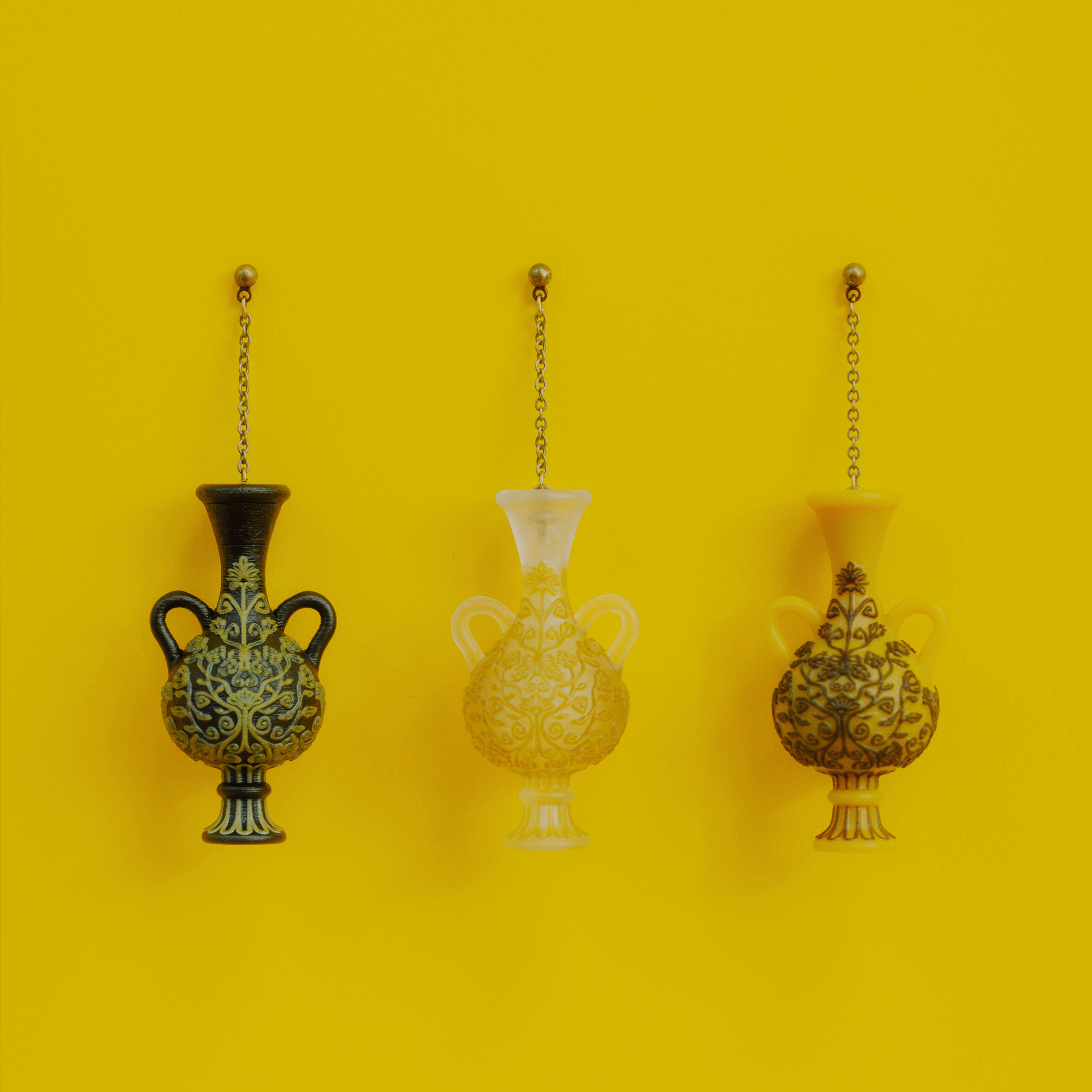 KIKU flower vase single earring