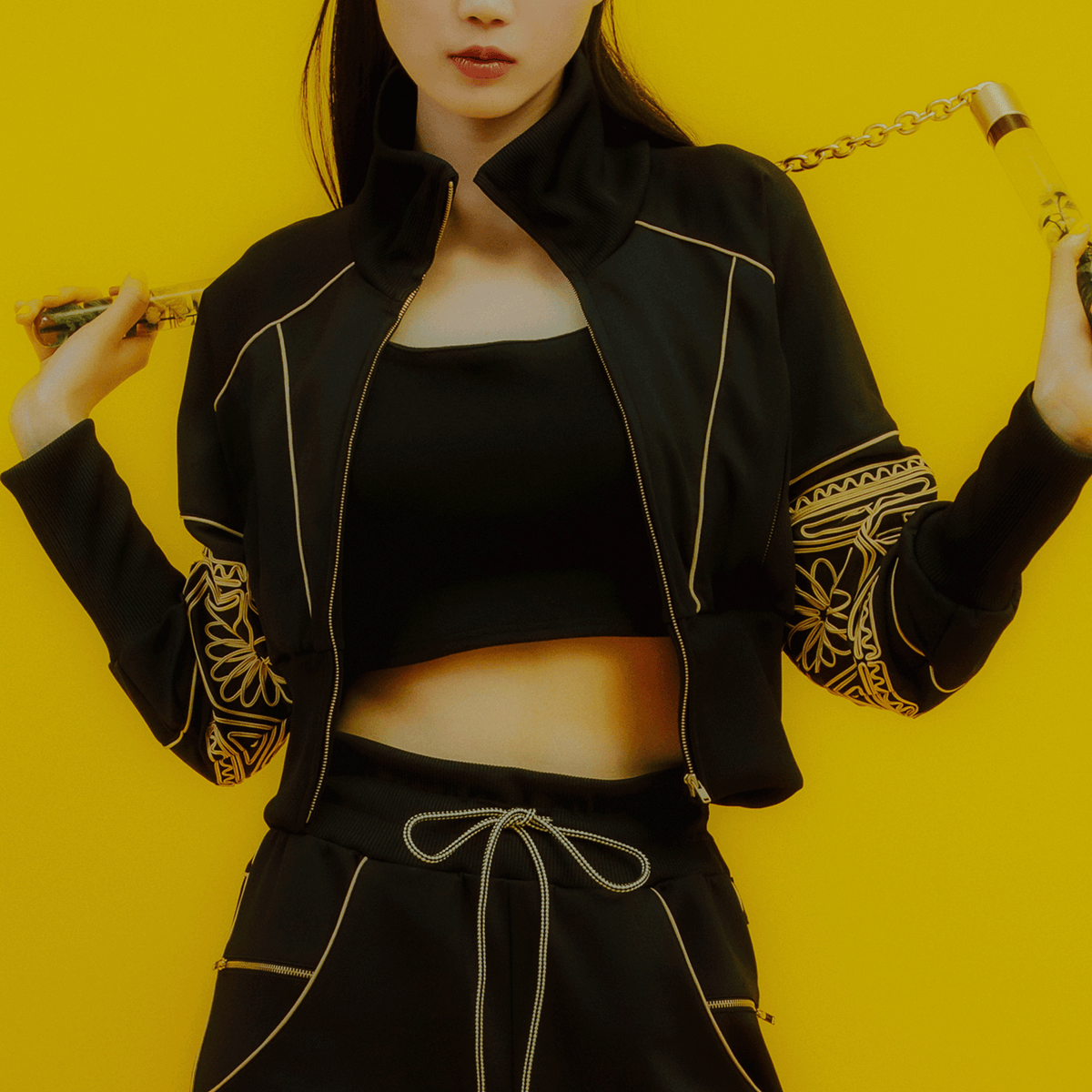 【カケル】ritsu KIKU クロップドトラックスーツ　セットアップ ritsu 】KIKUクロップドトラックスーツ | 木宮商店 -蔵前-