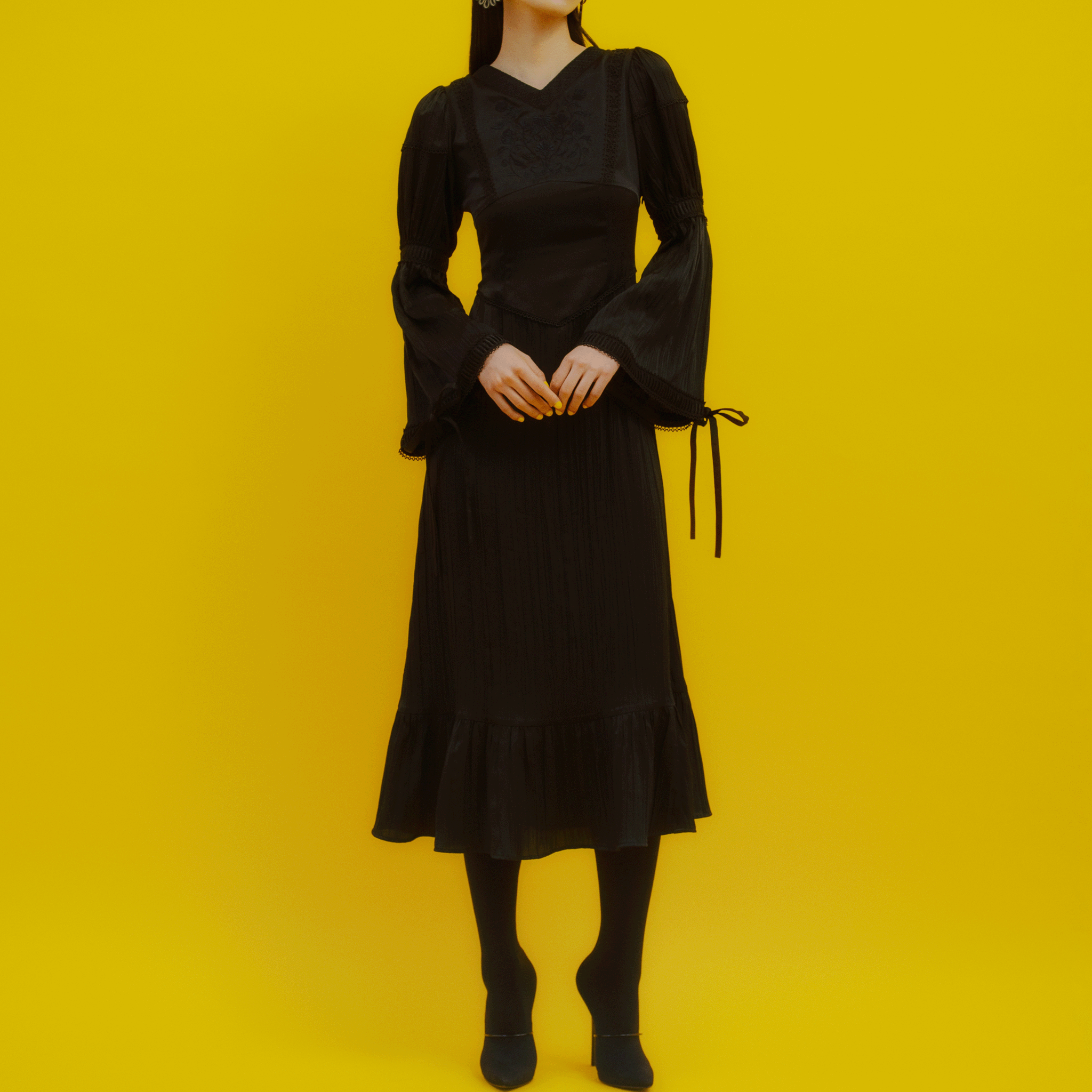 KIKU embroidered corset dress