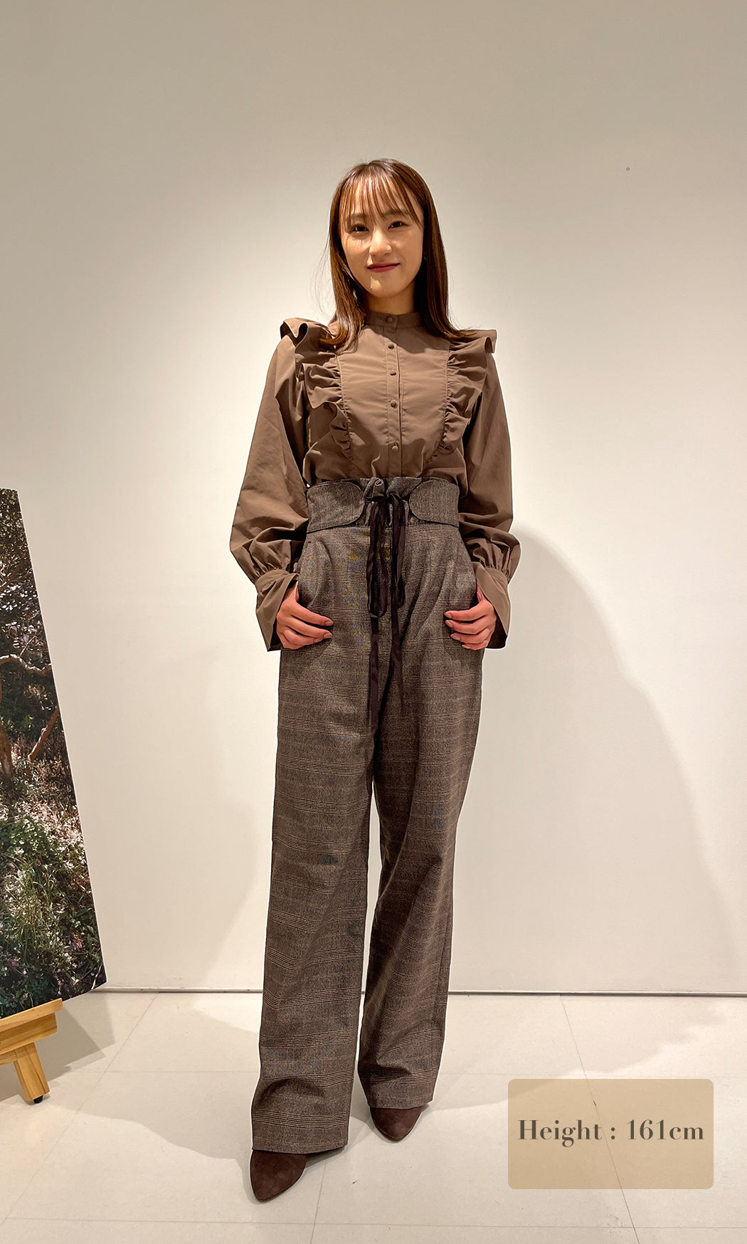 Natural-die big raffle blouse