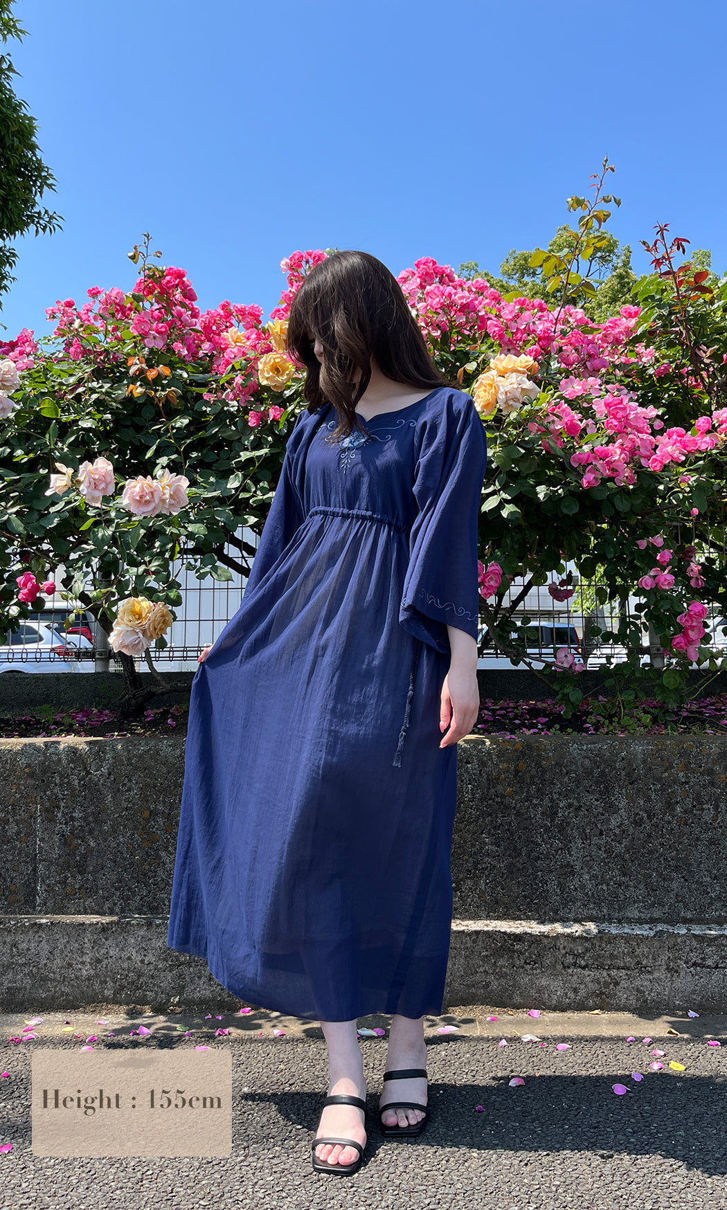 Alstroemeria embroidery tunic maxi dress