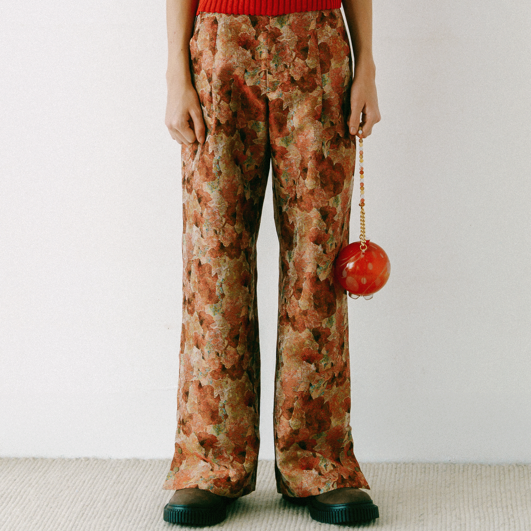 Snapdragon Floral Jacquard Slacks Red【予約販売：2026年3月～5月発送予定】