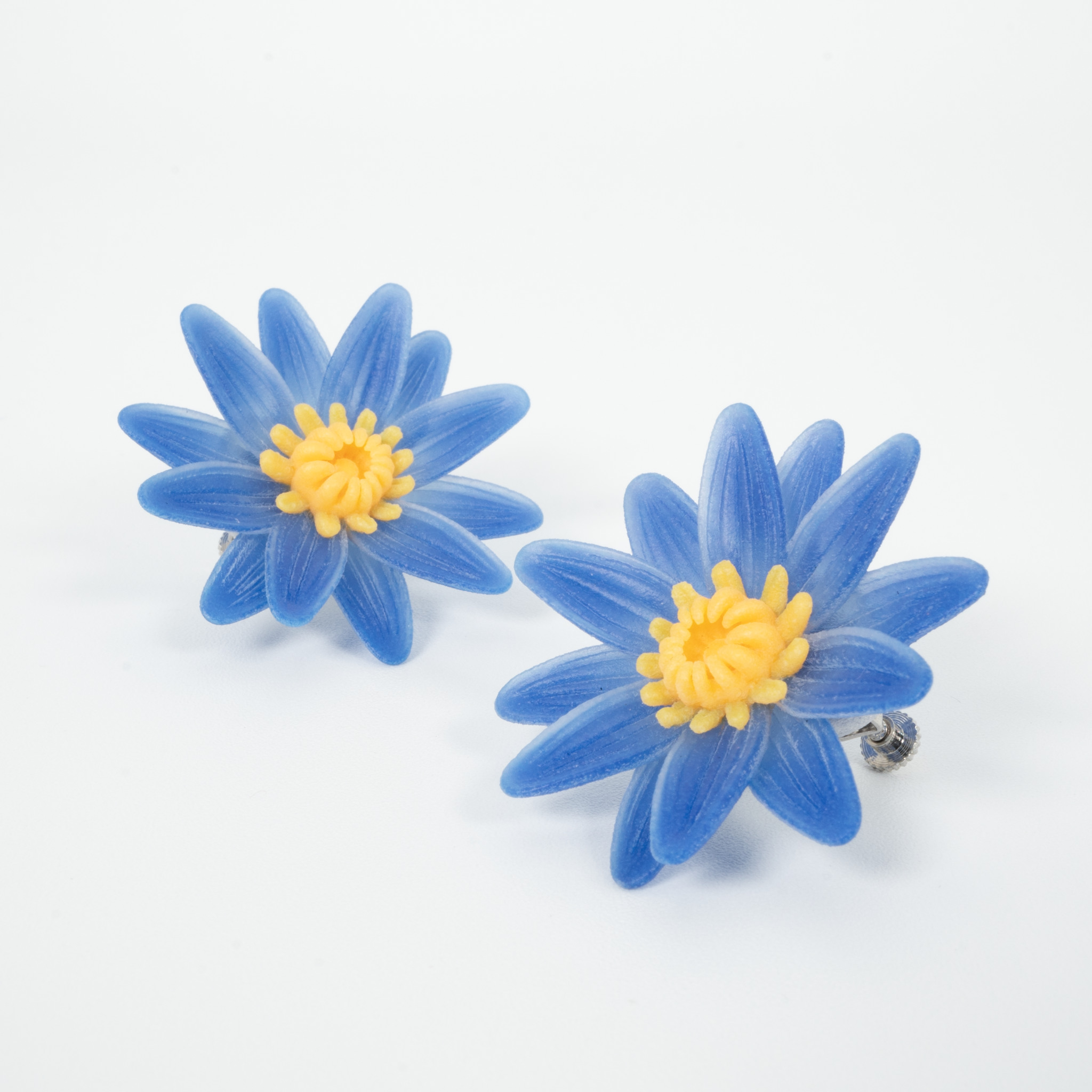 Water lily earrings - M -