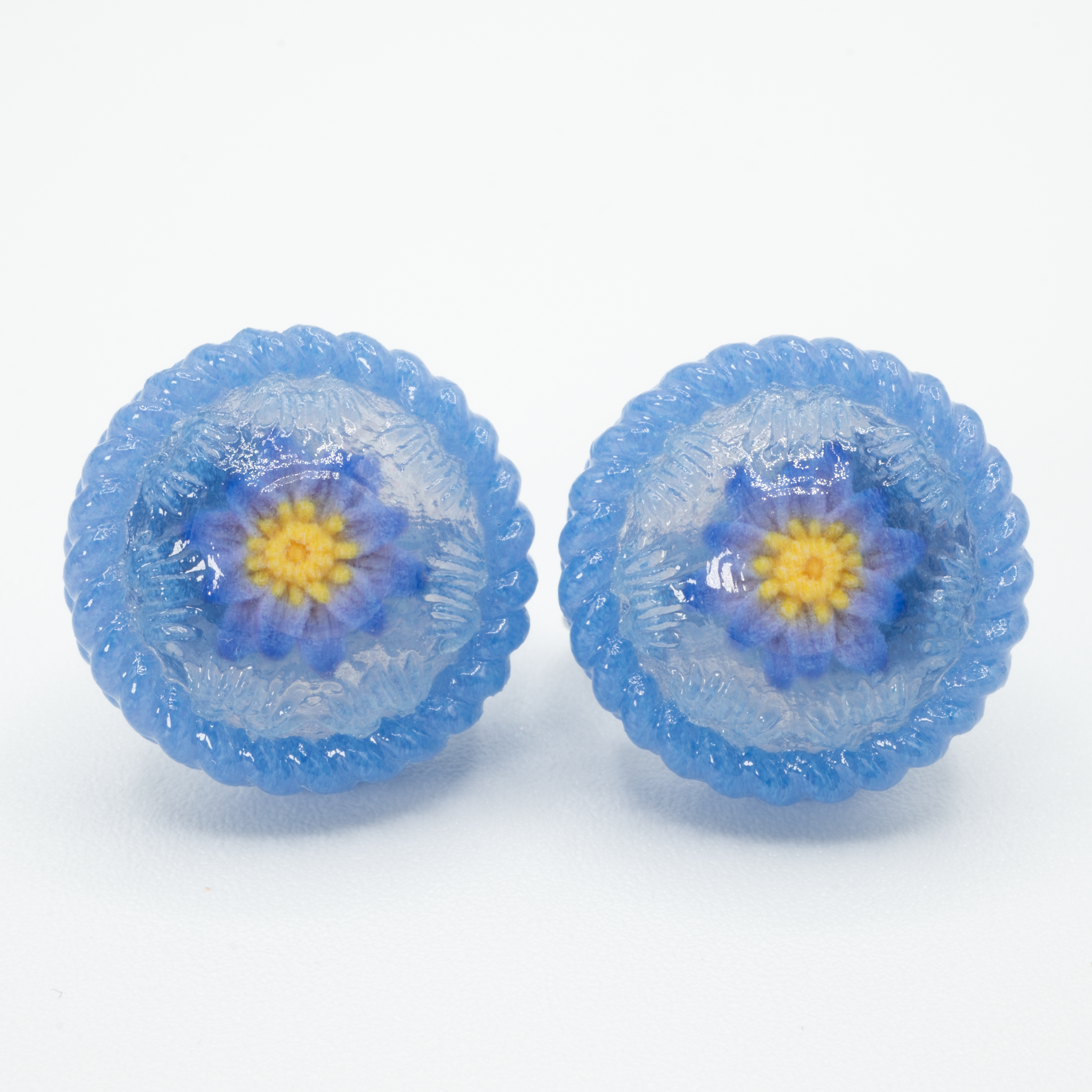 Water lily button earrings - S -
