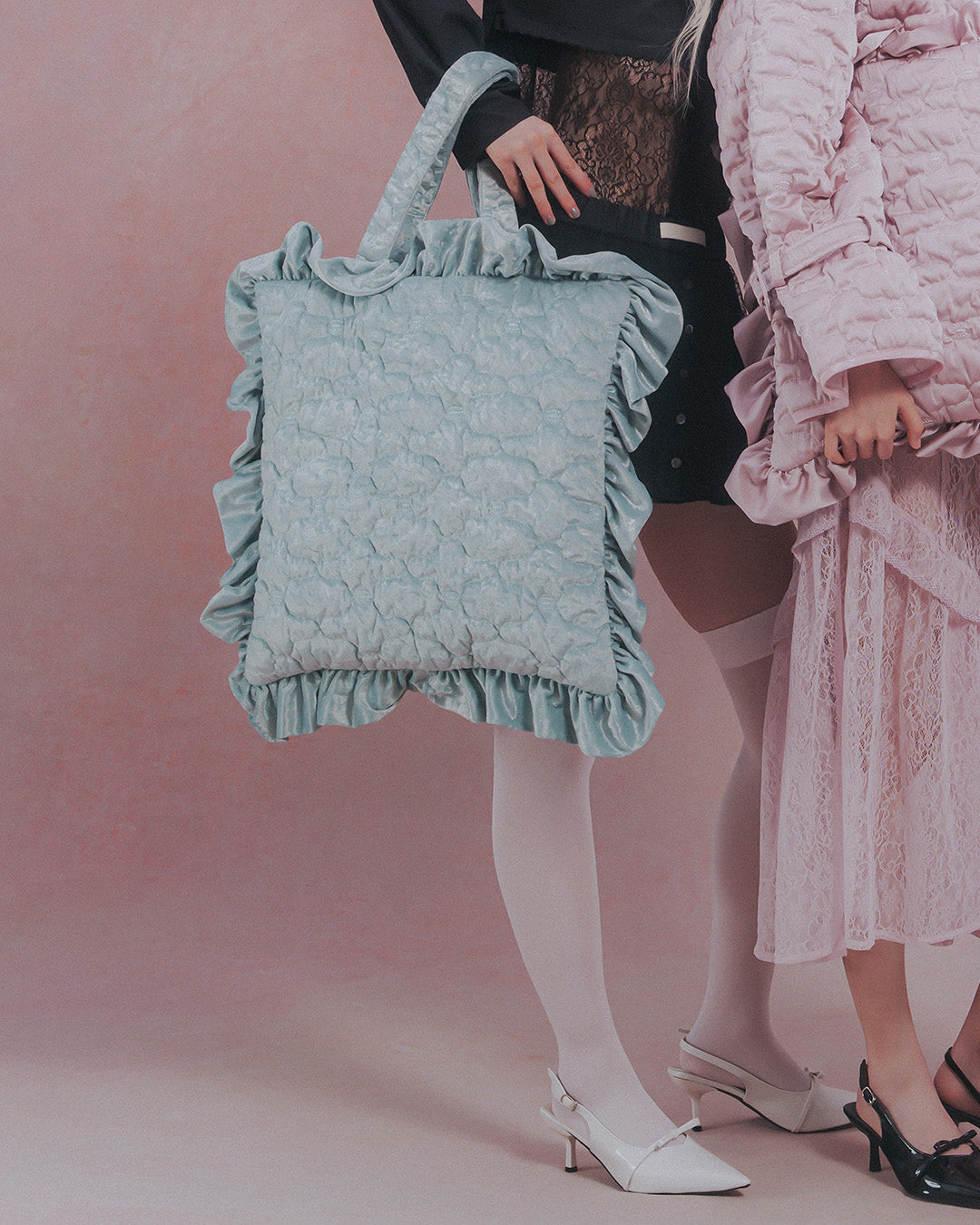 Sazanka quilted velour pillow bag Mint green【予約販売：2026年9月～10月発送予定】