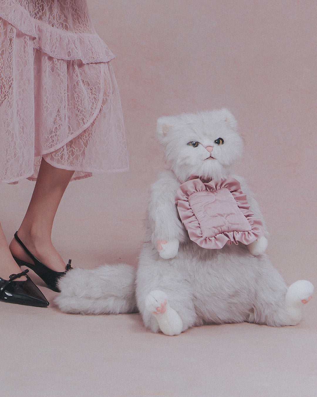 Sazanka quilted satin pillow bag mini Pink【予約販売：2026年9月～10月発送予定】