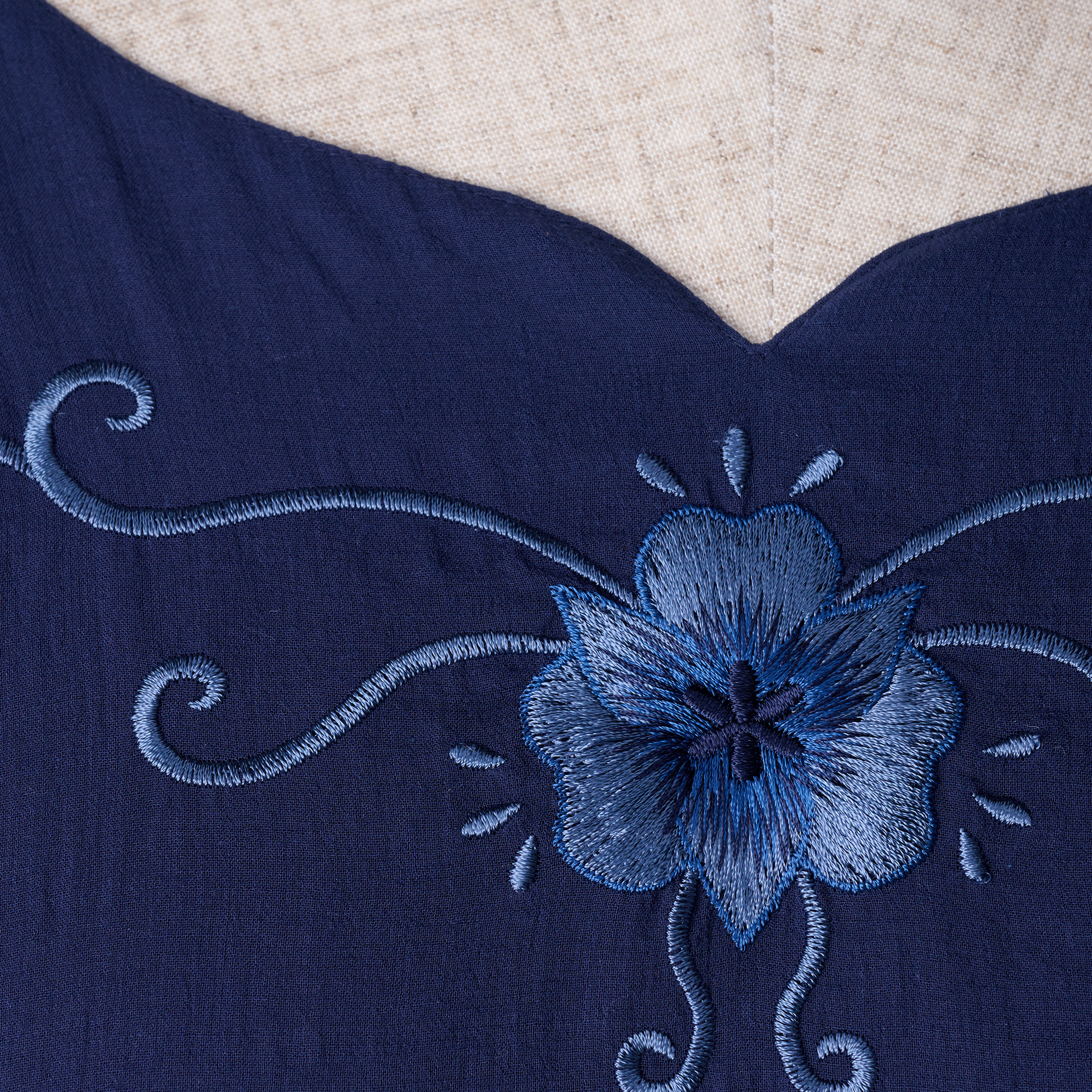Alstroemeria embroidery tunic maxi dress