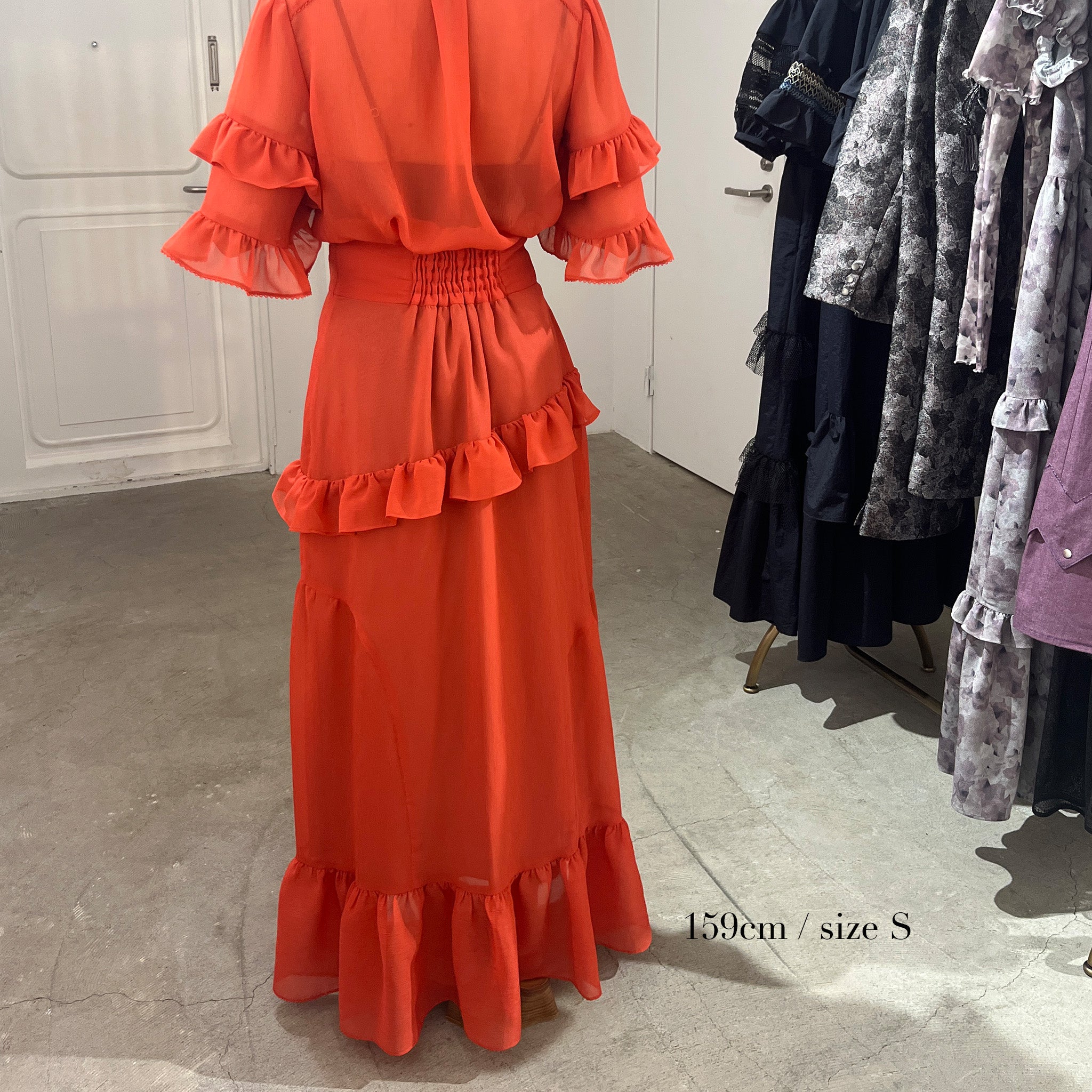 Frill Asymmetric High-Waisted Skirt Red【予約販売：2026年3月～5月発送予定】