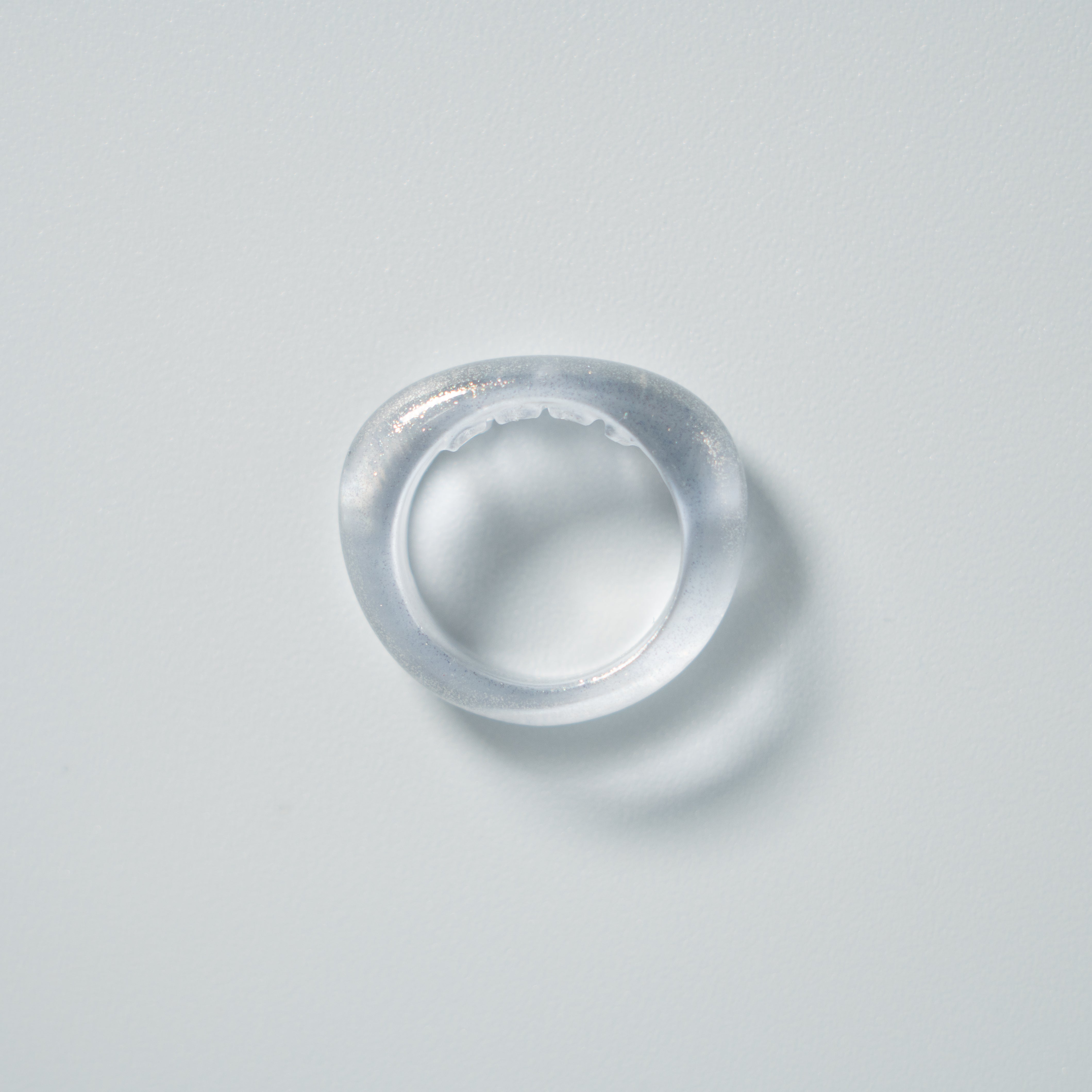 2003 RING Clear Gloss Gold Glitter